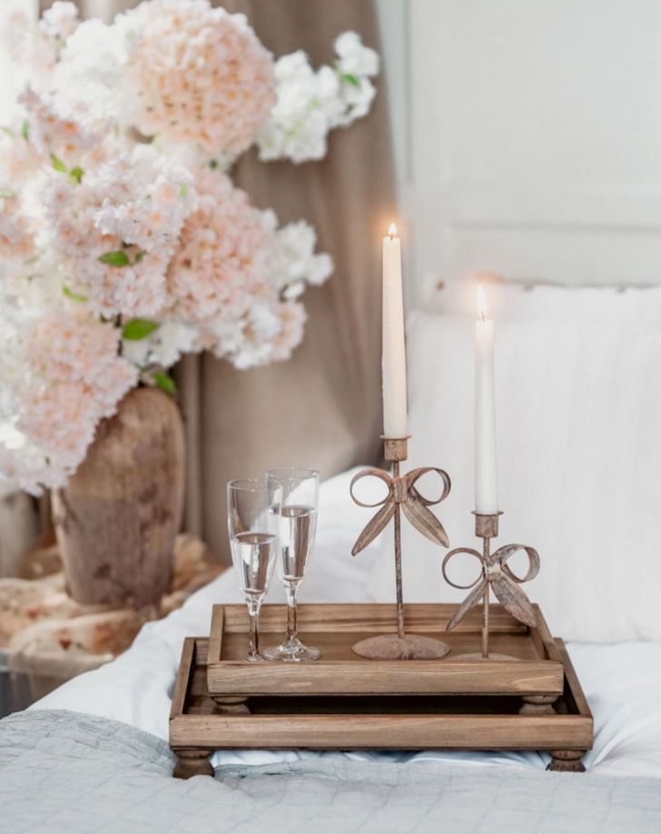 Ljusstake Floral Beige 22 cm I lager Mars 2026