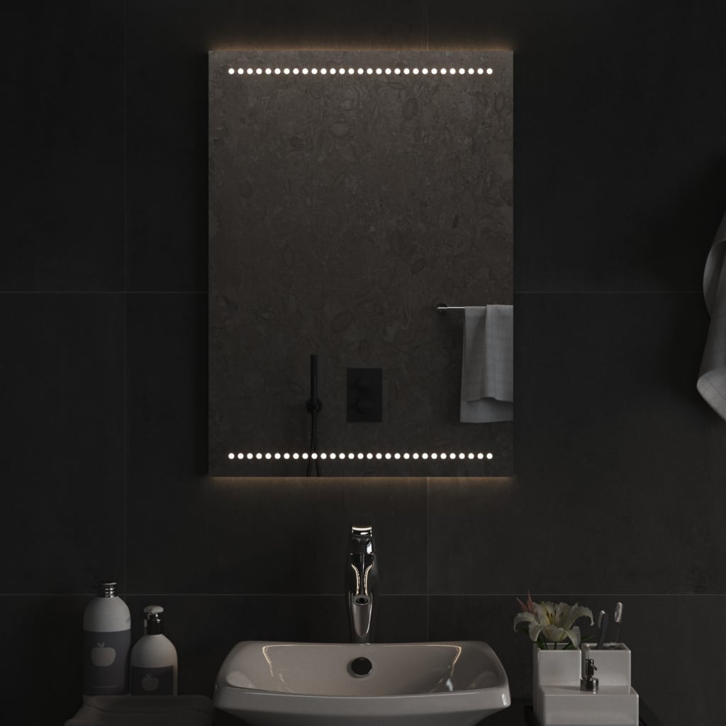 Badrumsspegel LED 50x70 cm