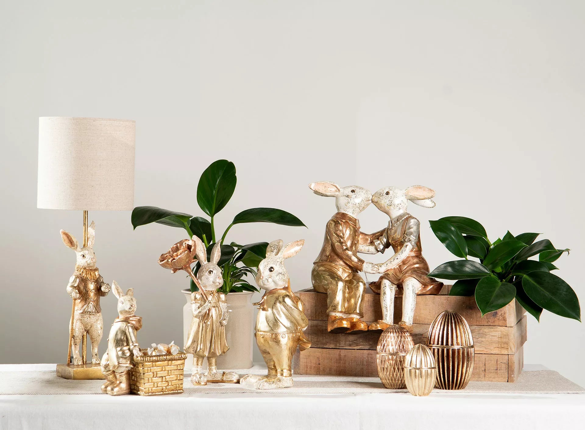 Bordslampa Lampfot Kanin Polyresin 10x43cm    I lager: Vecka  10