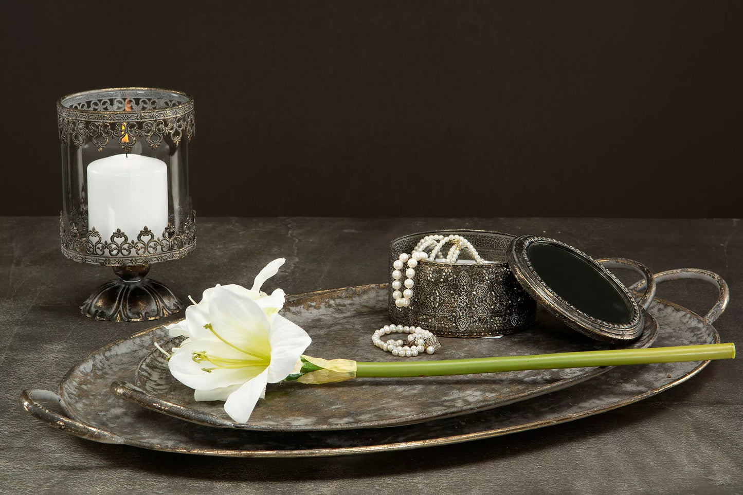 Ljuslykta på fot Tindra - guldbrun