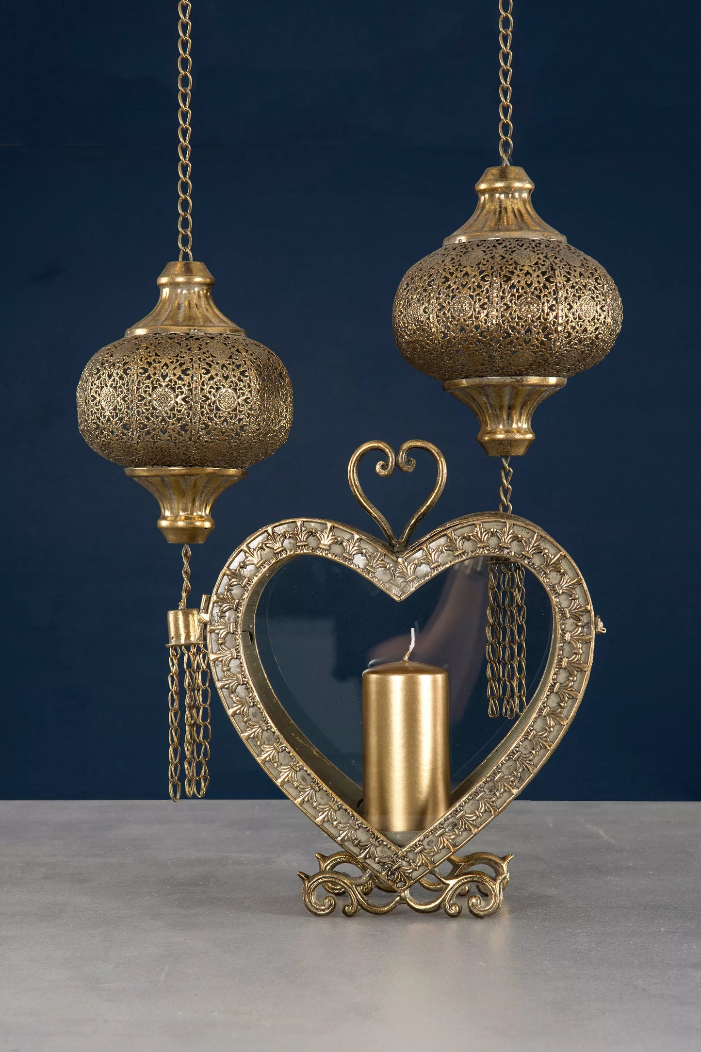 Ljuslykta Hjärta 31,5 cm - antik mässing