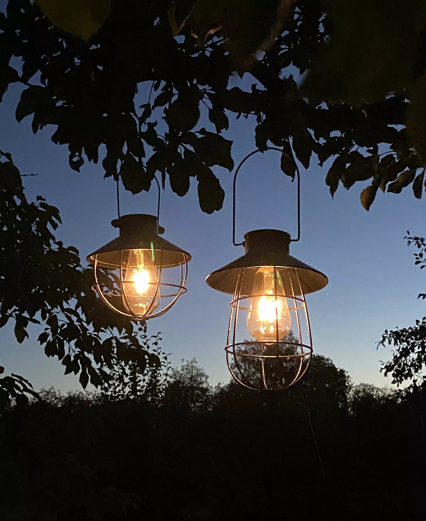 Taklampa Solcell Led Häng Rund Svart Ant.18,5cm