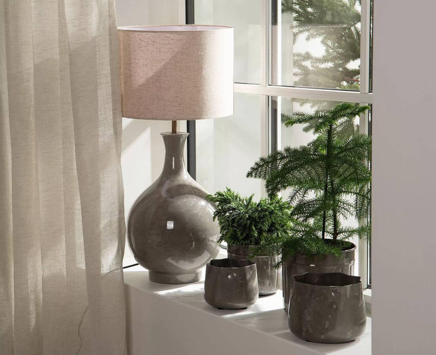 Bordslampa Larissa Greige 25x50cm