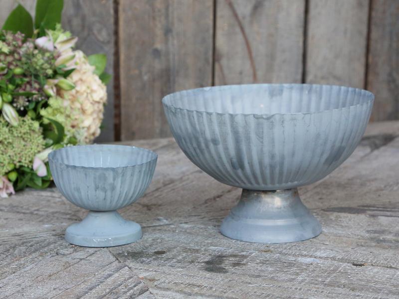 Dekorativ Skål på fot H8 / Ø10 cm antik zink 1st