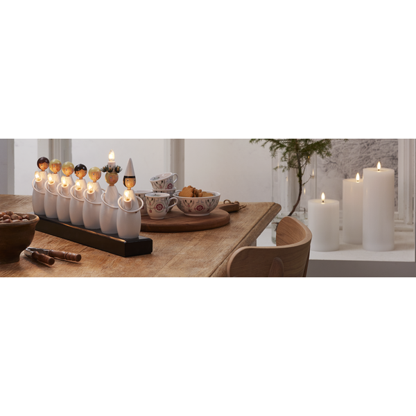 Adventsljusstake Luciatåg 48x7x22 cm