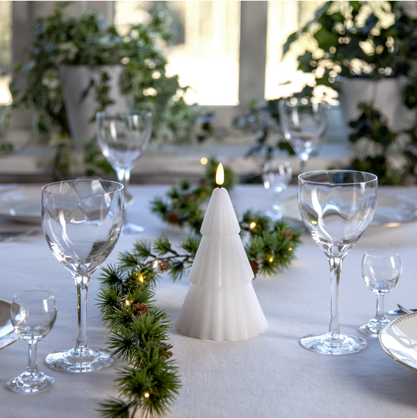 Belysning Jul LED Blockljus Flamme Gran Vit 18 cm