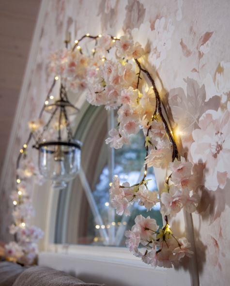 Div. belysning Ljusslinga körsbärsblommor 180 cm