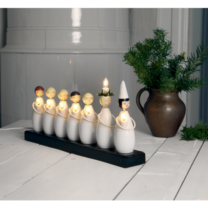 Adventsljusstake Luciatåg 48x7x22 cm