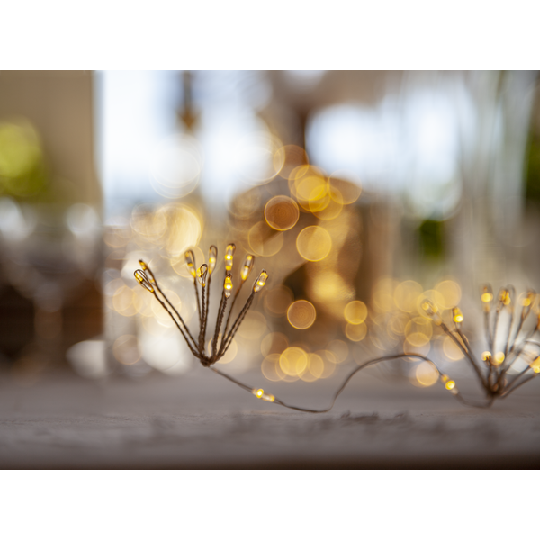 Div. belysning Ljusslinga Flower 140 cm